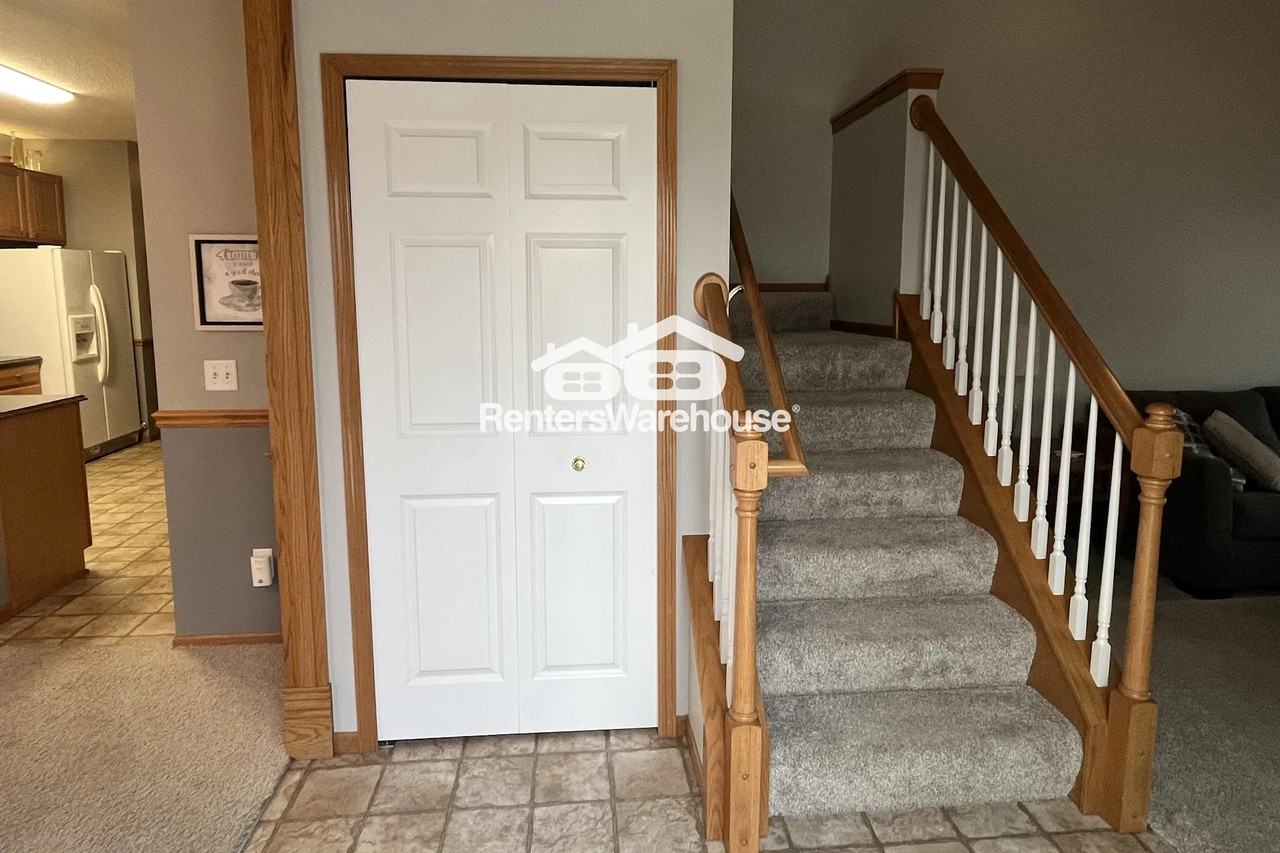 18310 Kerrville Trl - Photo 3 of 23