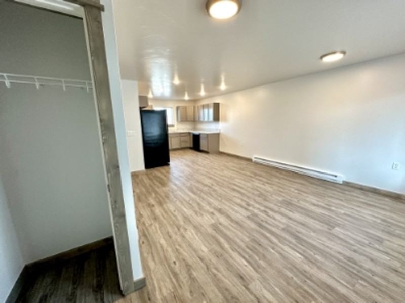 3181 Queen Annes St - Photo 2 of 15