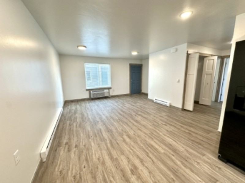 3181 Queen Annes St - Photo 3 of 15