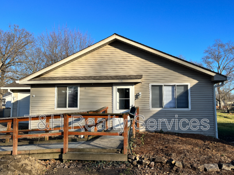 520 Ellenhurst Dr - Photo 5 of 18