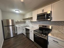 featured image of 1312 E Mcdaniel St #5