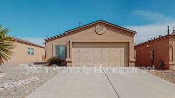 featured image of 2884 Wilder Loop Ne