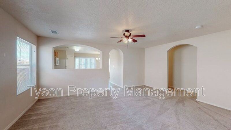 2884 Wilder Loop Ne - Photo 5 of 18