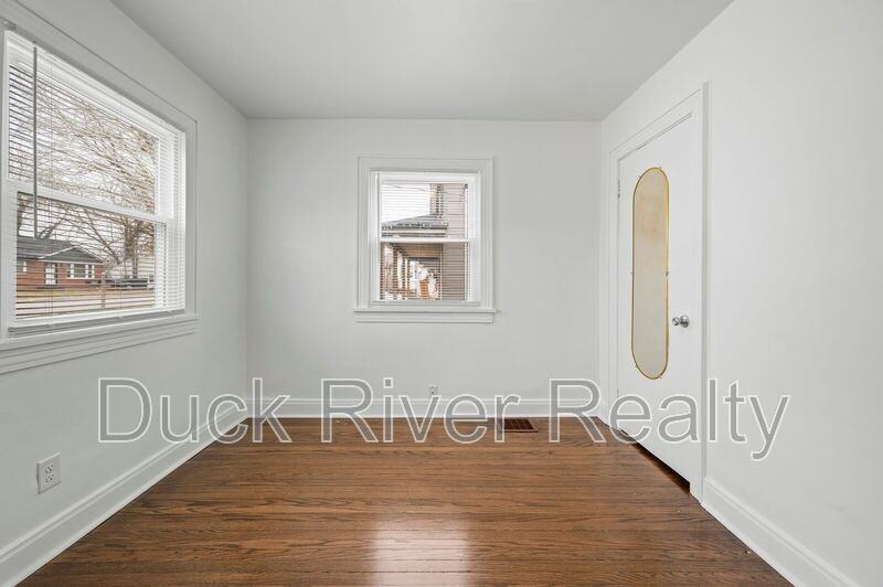 803 Fleming St #A - Photo 3 of 19