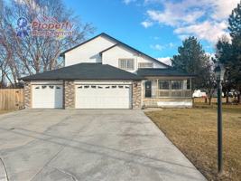 featured image of 1734 E Summerridge Dr