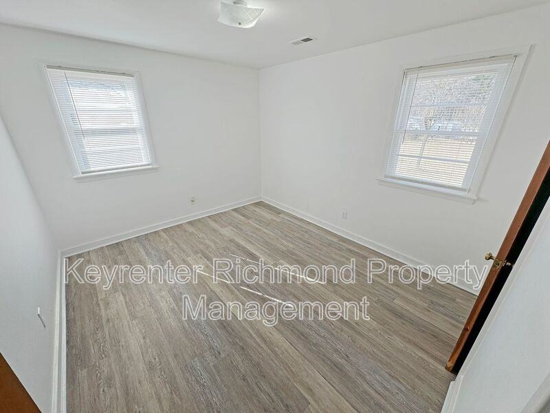 2616 N Skipwith Rd - Photo 4 of 9