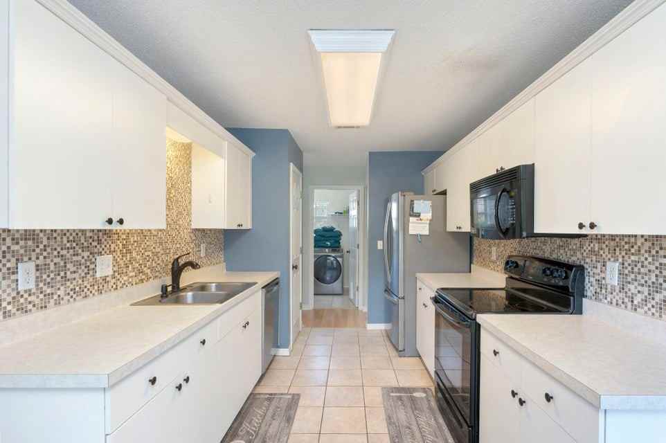 236 Westview Dr - Photo 5 of 13