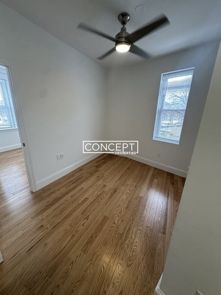 151A Park Dr #11 - Photo 4 of 10