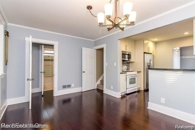 1183 Bird Ave - Photo 5 of 15