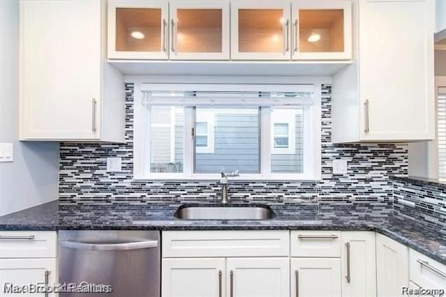 1183 Bird Ave - Photo 7 of 15