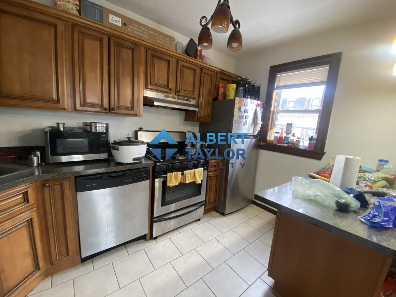 87 Sheridan St #3 - Photo 3 of 12