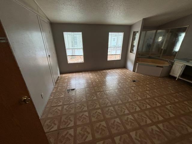 14915 1st St - Photo 5 of 6