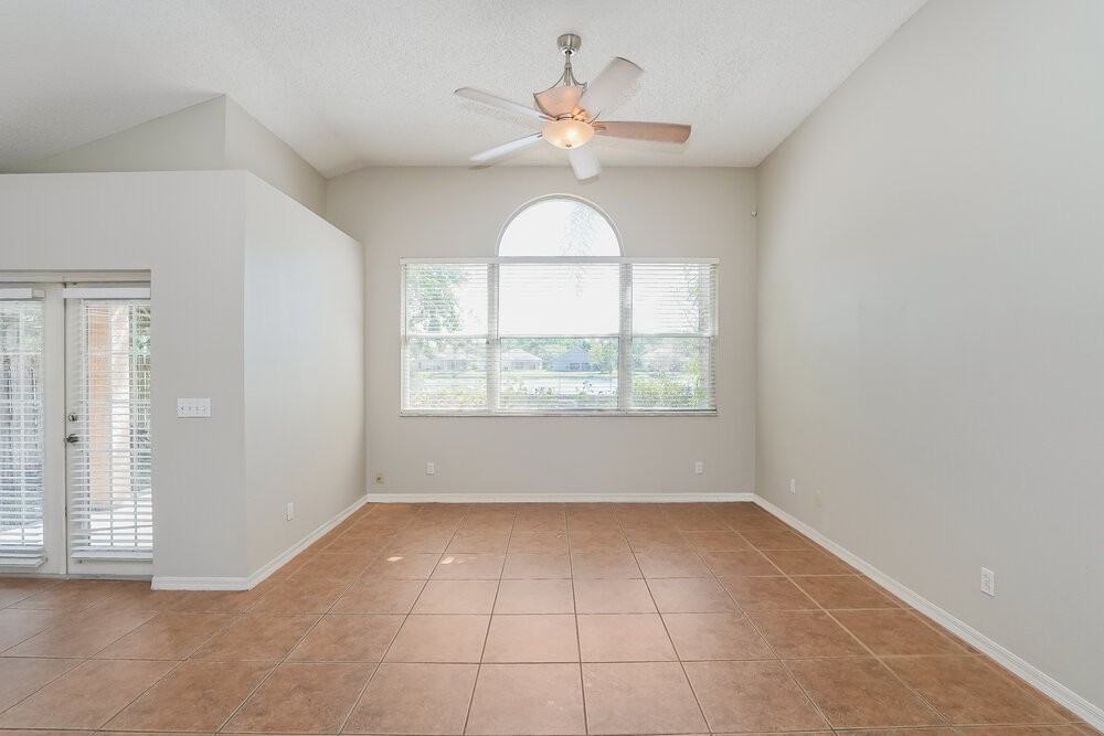 10247 Oasis Palm Dr - Photo 3 of 16