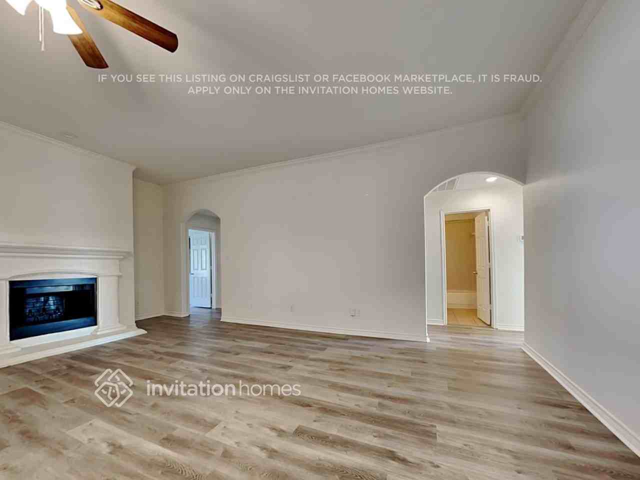 1000 Fox Willow Ct - Photo 3 of 19