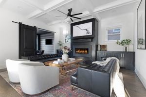 featured image of 924 Jackson St