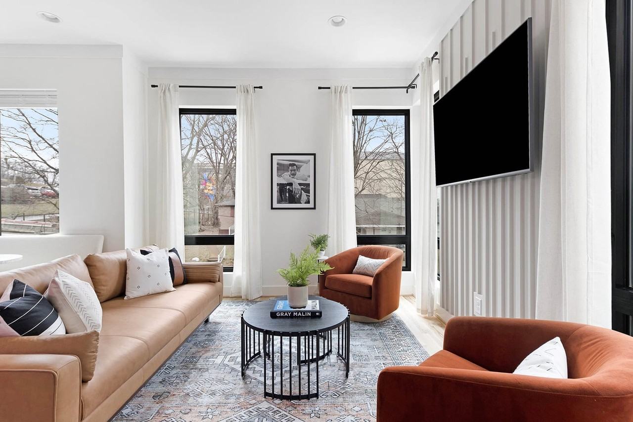 761 Lynwood Avenue - Photo 2 of 50