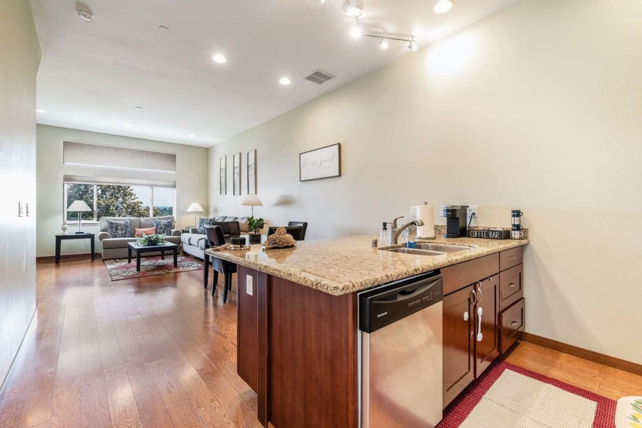 626 S 23rd St #1045876P - Photo 7 of 22