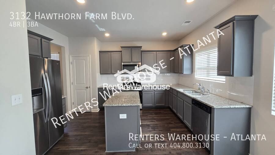 3132 Hawthorn Farm Blvd - Photo 3 of 40