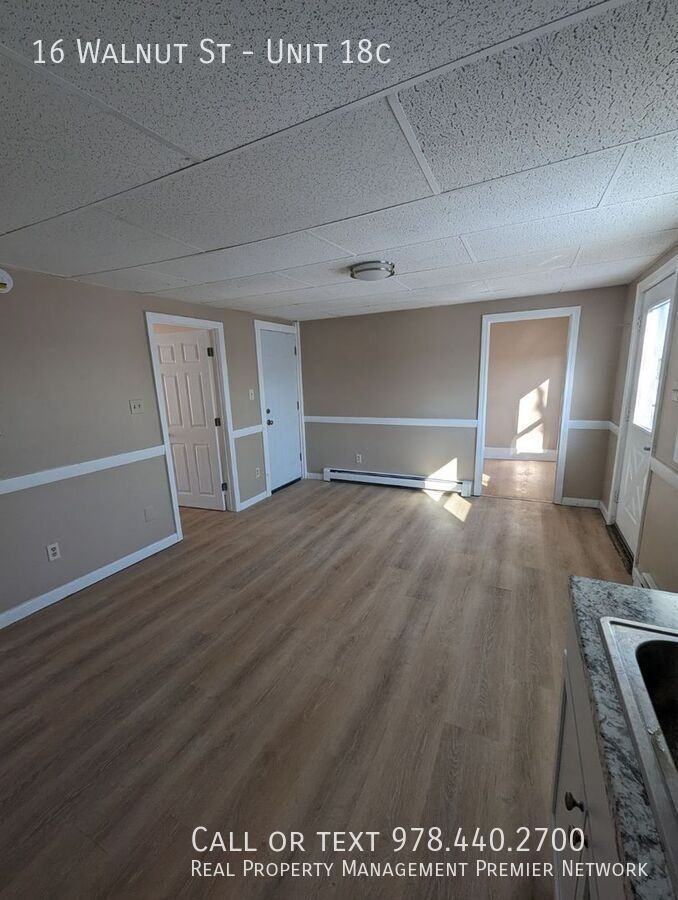 16 Walnut St #18C - Photo 3 of 12