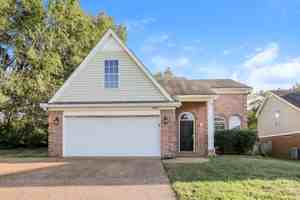featured image of 9823 Dogwood Ct E