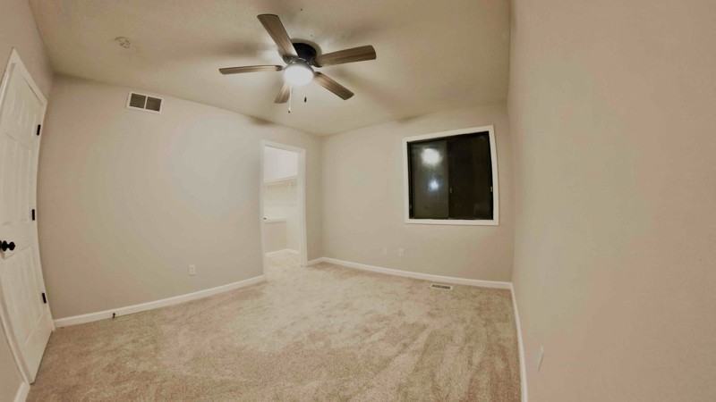1921 E Bell Ave - Photo 2 of 8