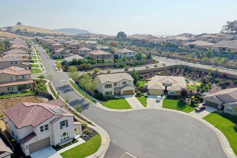 2830 Felton Way - Photo 2 of 8