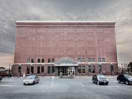 featured image of 302 Jones St