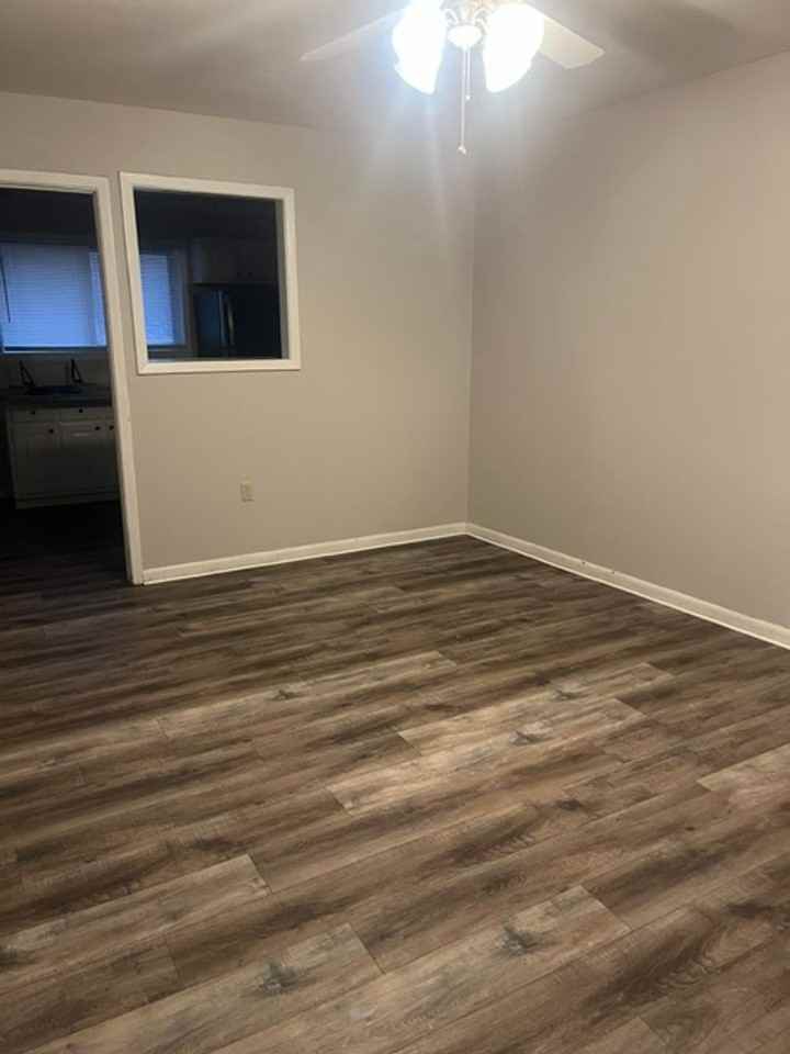 2607 Maple Dr - Photo 3 of 15