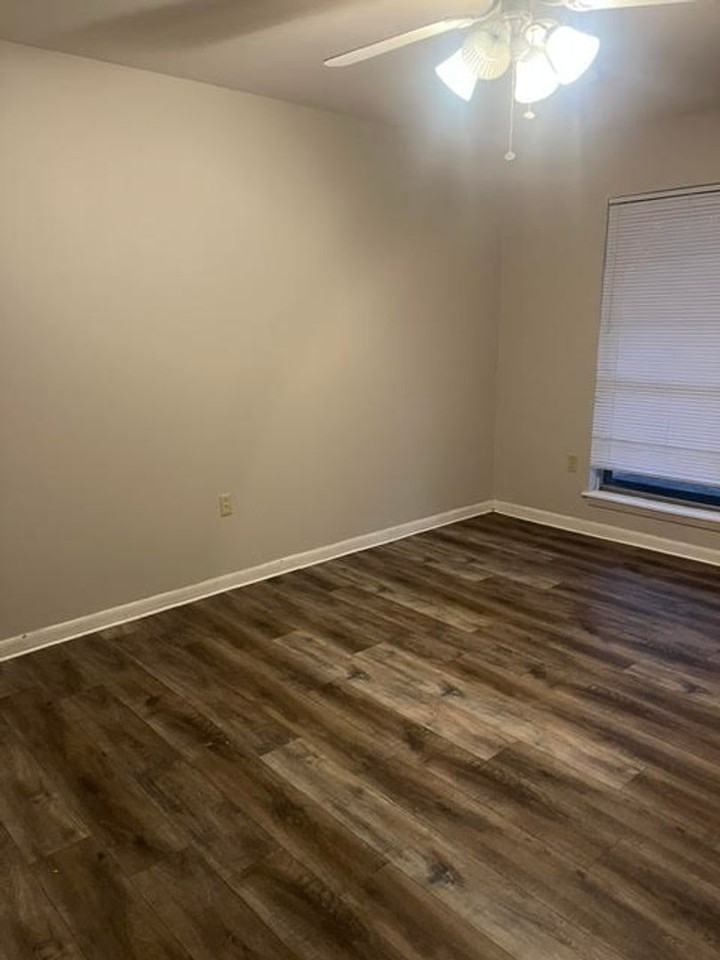 2607 Maple Dr - Photo 4 of 15