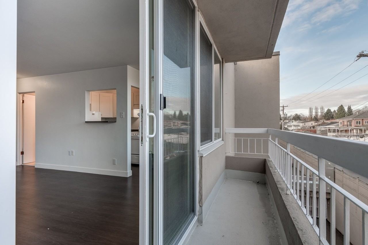 Southeast Marine Drive - Photo 7 of 7