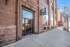featured image of 400 N Main Ave