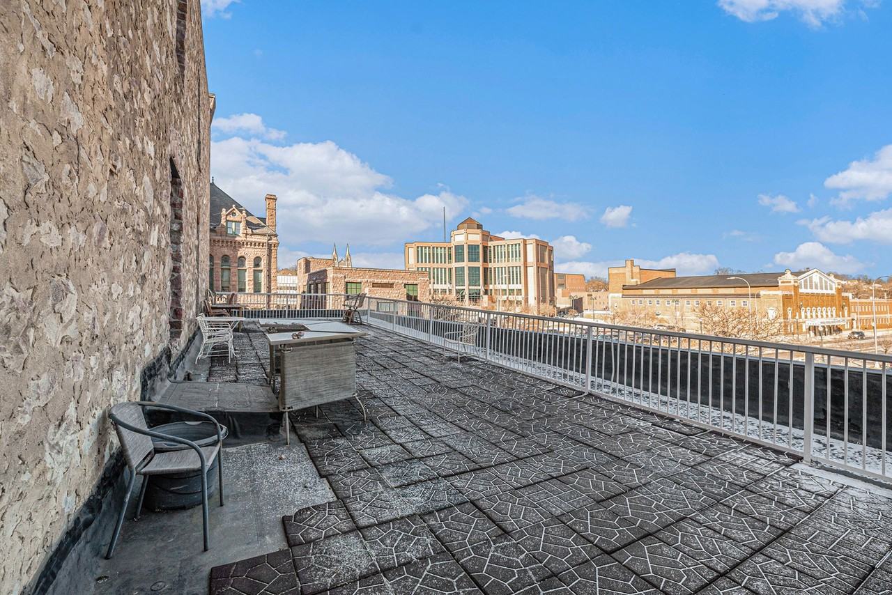 Historic Downtown Lofts on Main - Photo 4 of 5