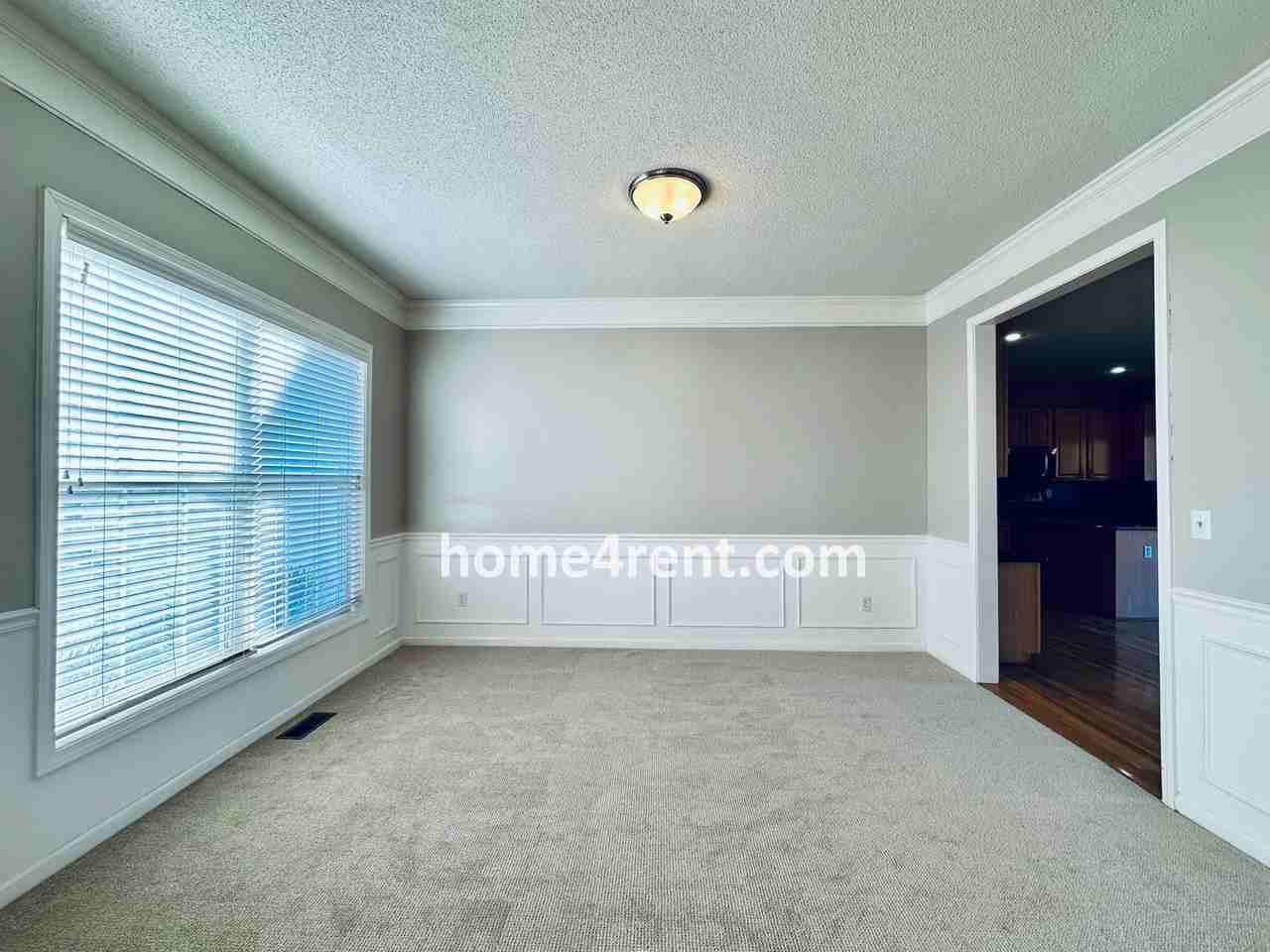 15252 W 158th Ter - Photo 4 of 50
