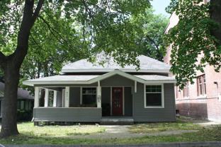 415 Ne Oak St - Photo 1 of 1