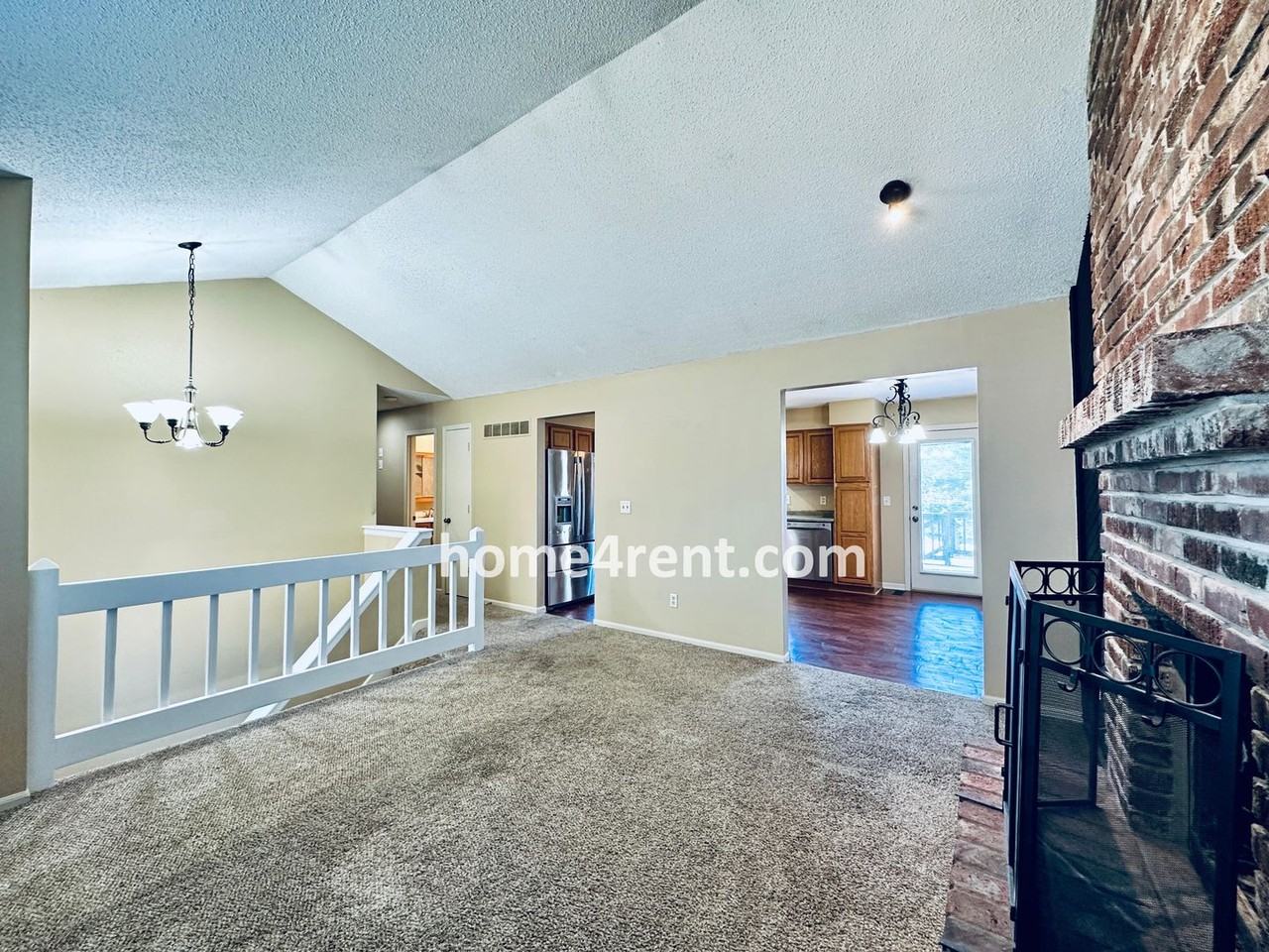 14803 W 150th St - Photo 6 of 32