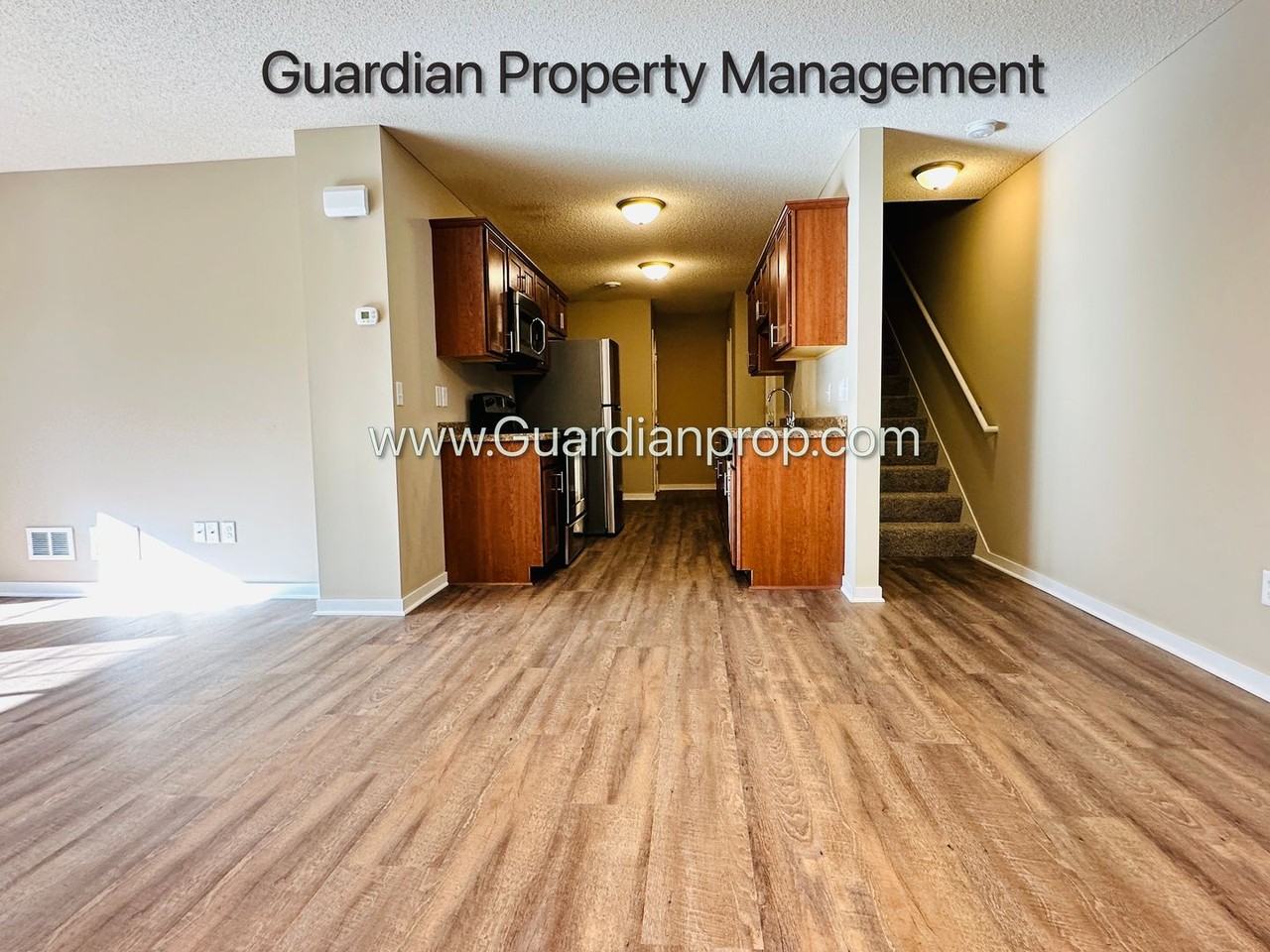9909 Vera Cruz Ln N - Photo 3 of 17