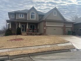 12103 S 49th Ave - Photo 1 of 1