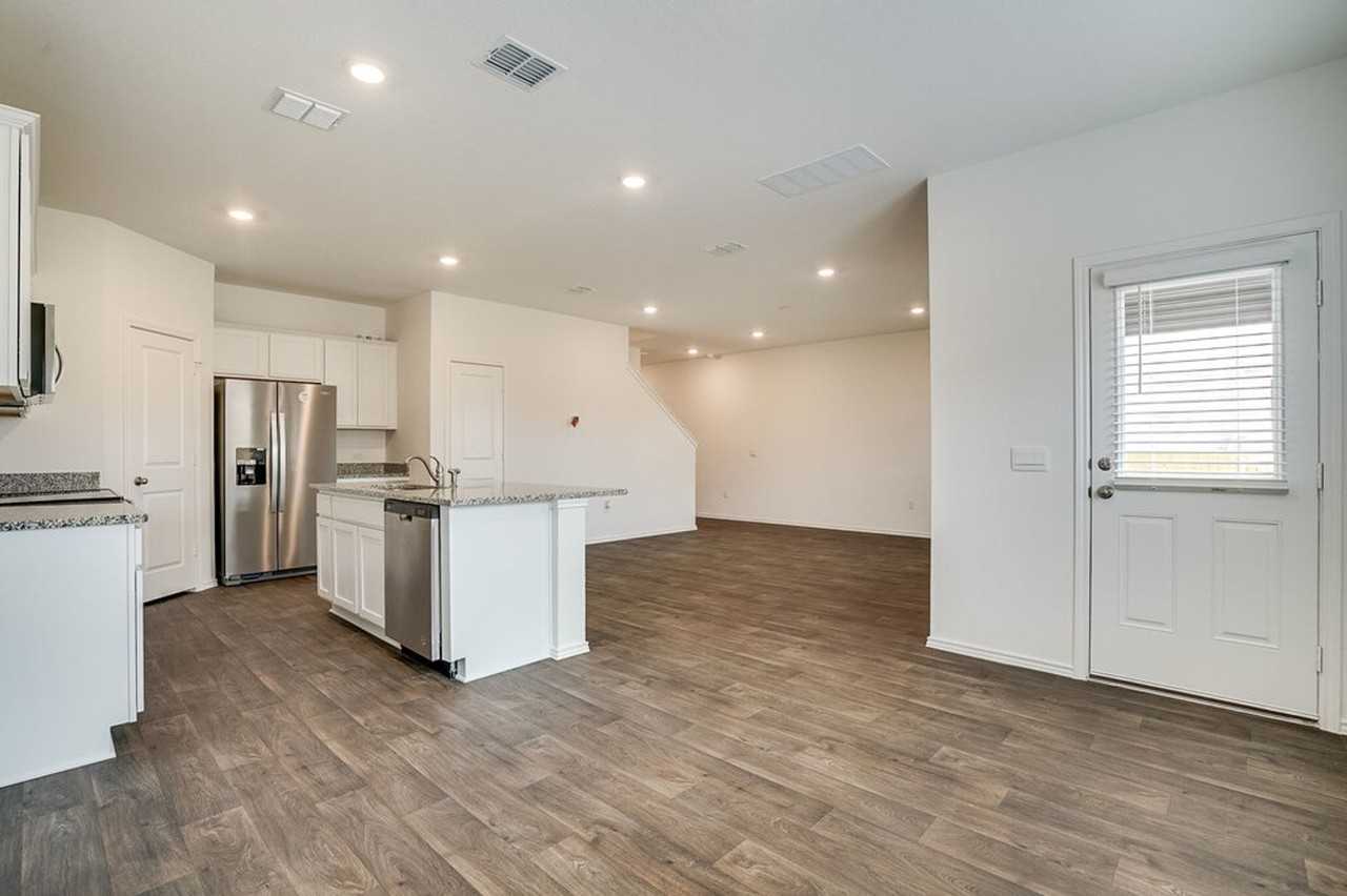 14824 Grey Ghost Way #A - Photo 6 of 20