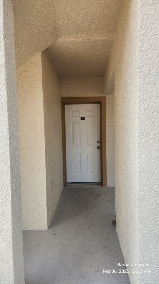 946 15th St - Photo 2 of 11