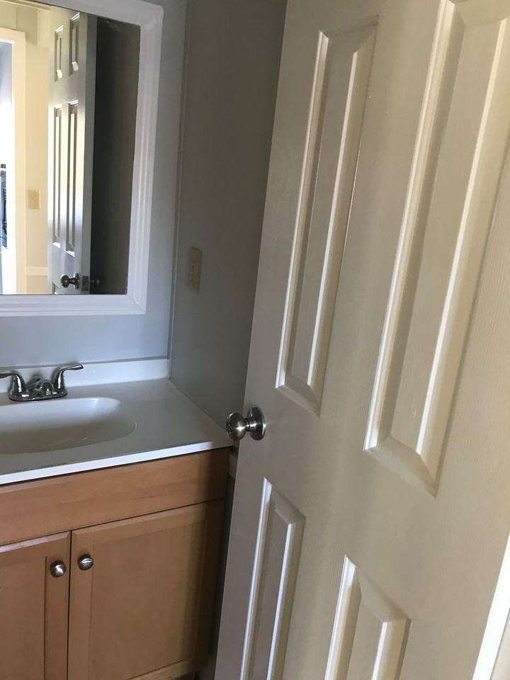 5027 Bullock St - Photo 4 of 30