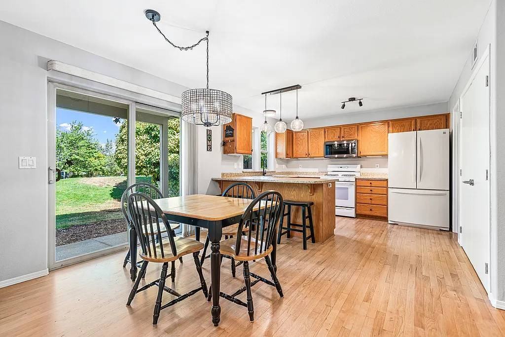 45 Crocker St #1 - Photo 6 of 12