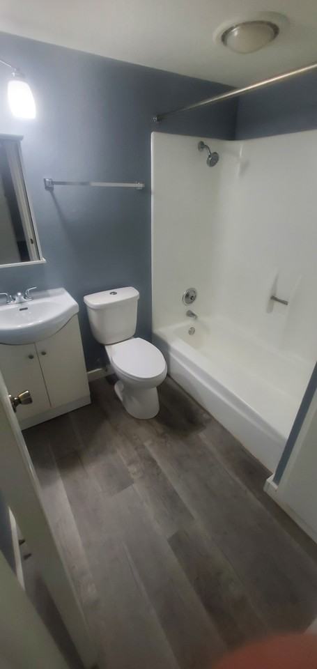 918 Denton Street #3 - Photo 6 of 11