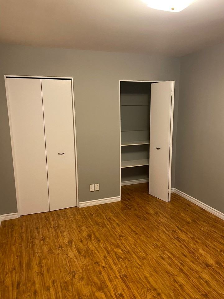 60 Marion Street - Photo 3 of 9