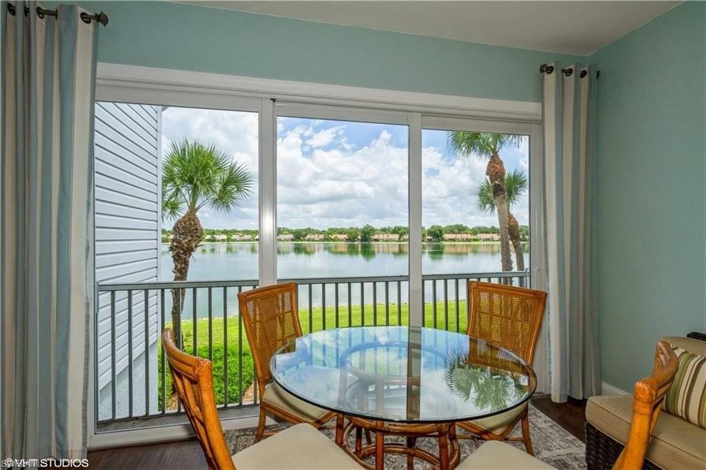 2611 Citrus Lake Dr #C203 - Photo 7 of 35