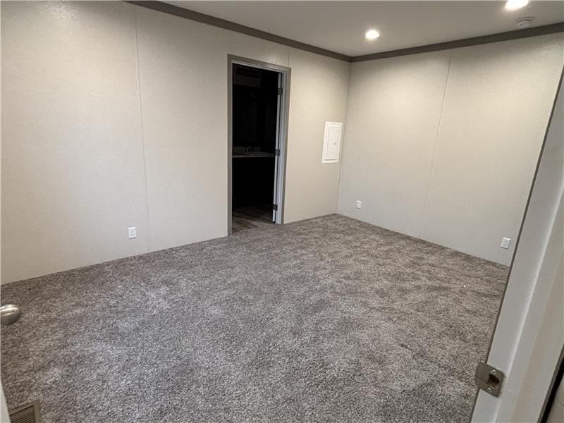 3381 Bissell Rd #BV6 - Photo 7 of 9