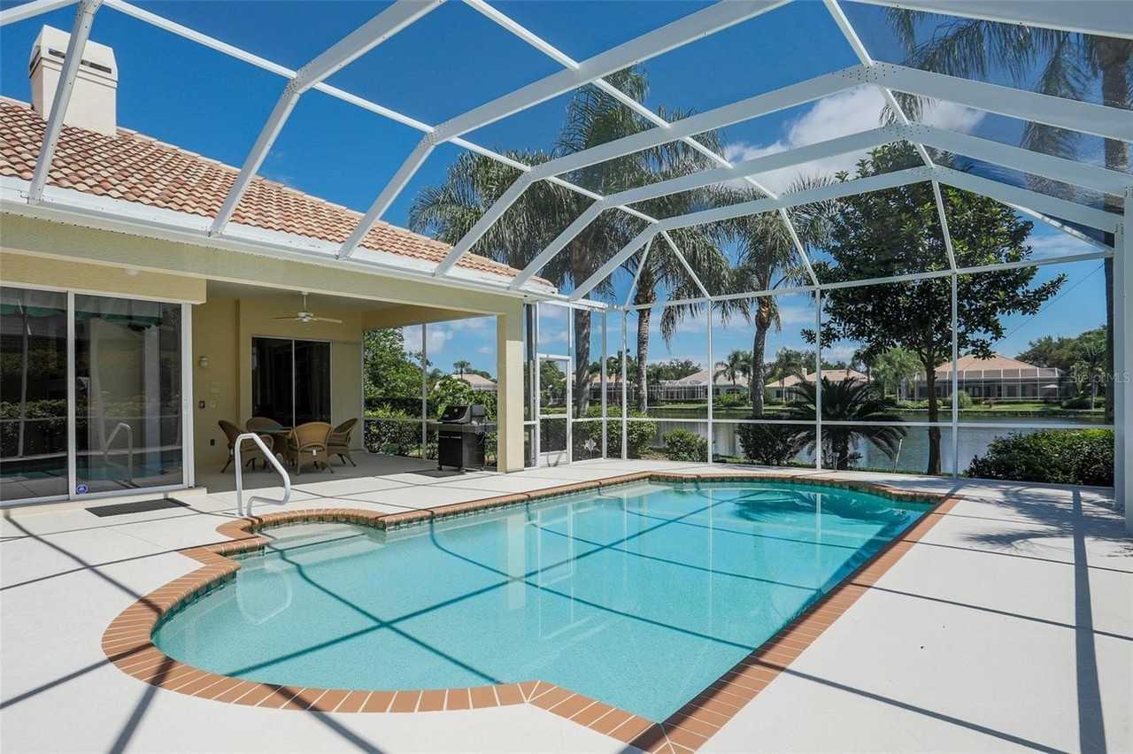 7005 Stanhope Pl - Photo 4 of 32