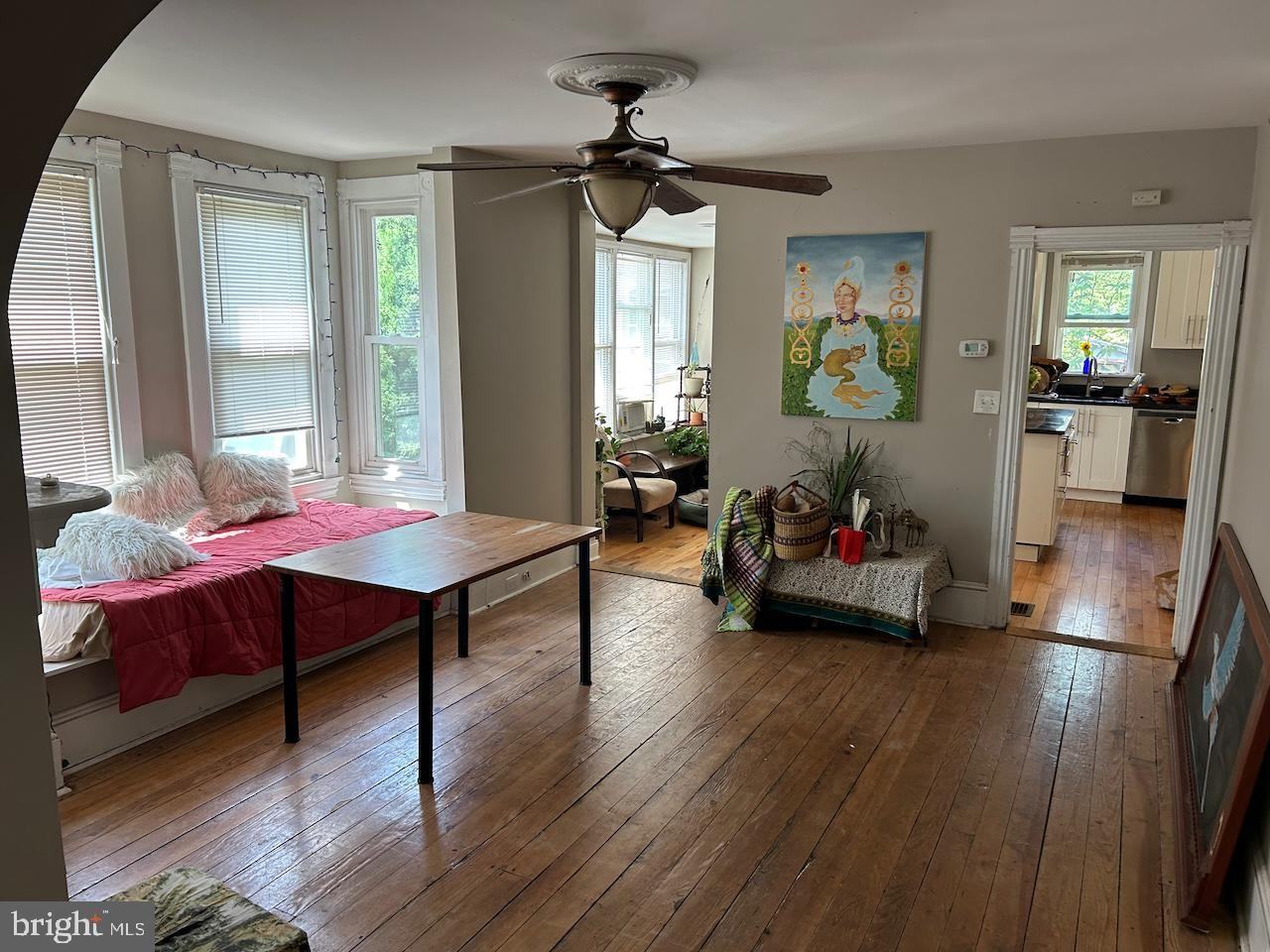 501 Bridge Street - Photo 3 of 23