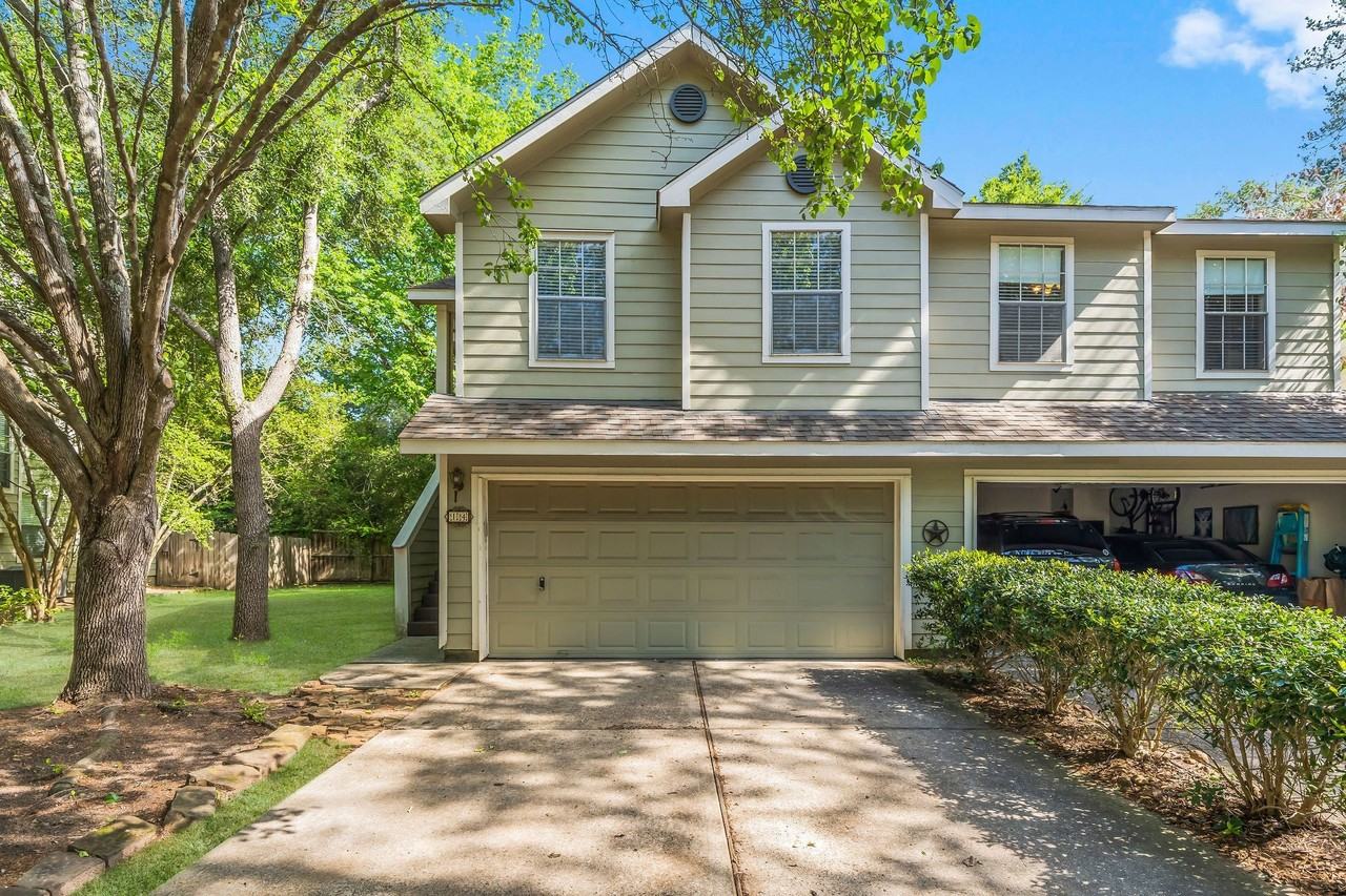 14 N Walden Elms Cir - Photo 2 of 30