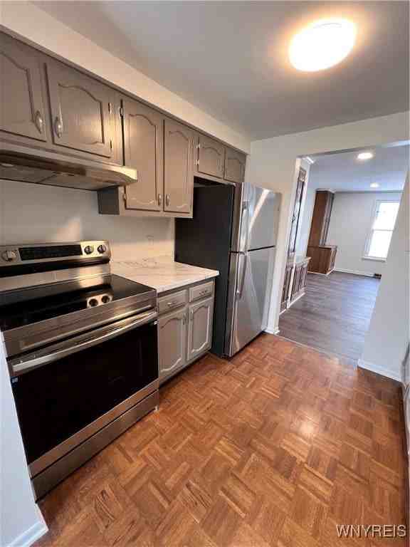 666 W Ferry St - Photo 2 of 14