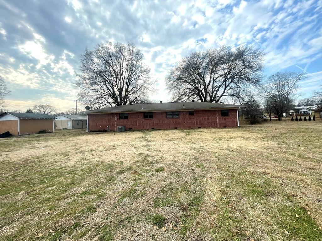 2988 Cleveland Hwy - Photo 3 of 13